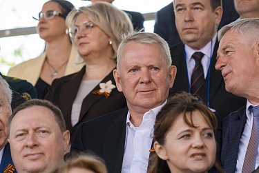 Оренбуржцы отмечают главный праздник страны